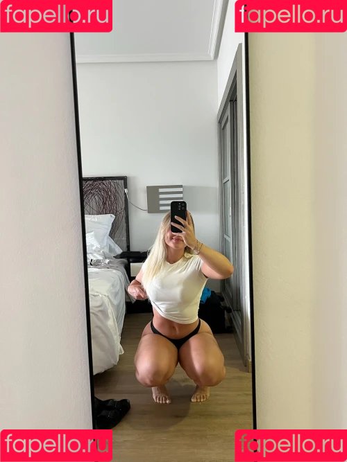 avarose.fit Onlyfans Photo Gallery 