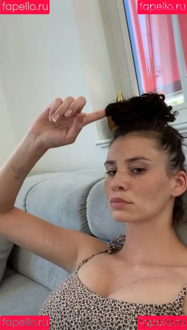 Betty Taube Onlyfans Photo Gallery 