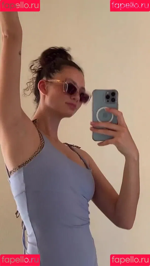 Betty Taube Onlyfans Photo Gallery 