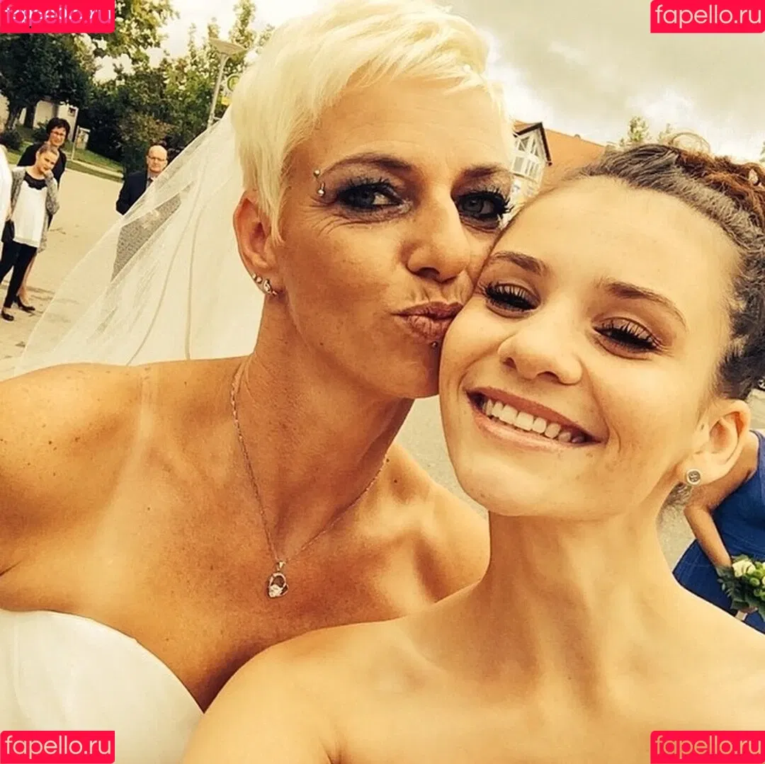 Betty Taube Onlyfans Photo Gallery 