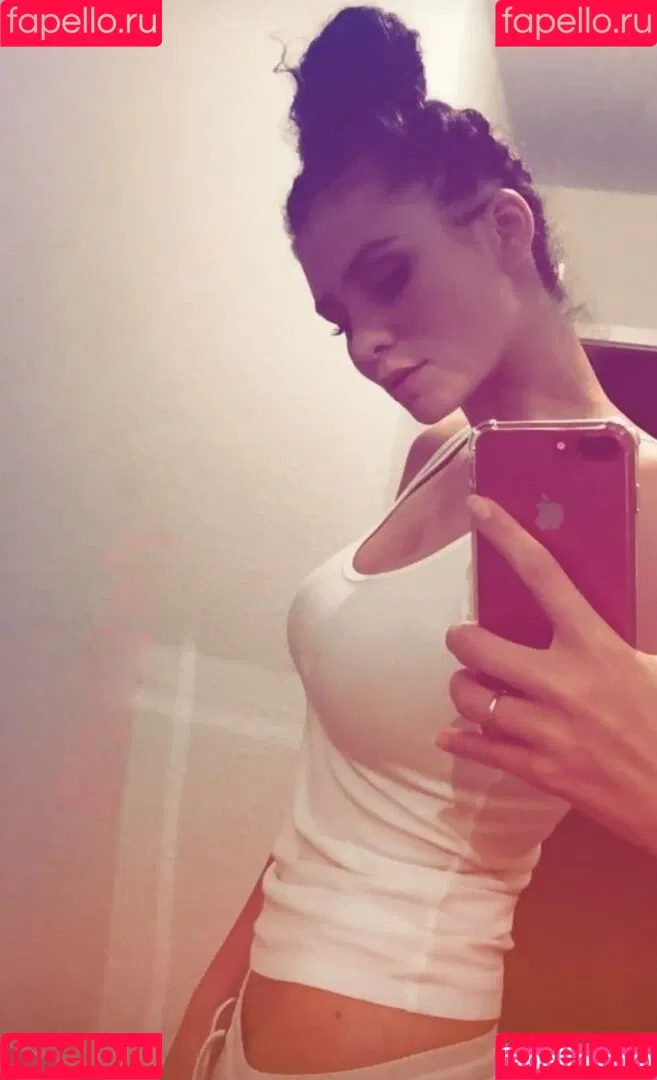 Betty Taube Onlyfans Photo Gallery 