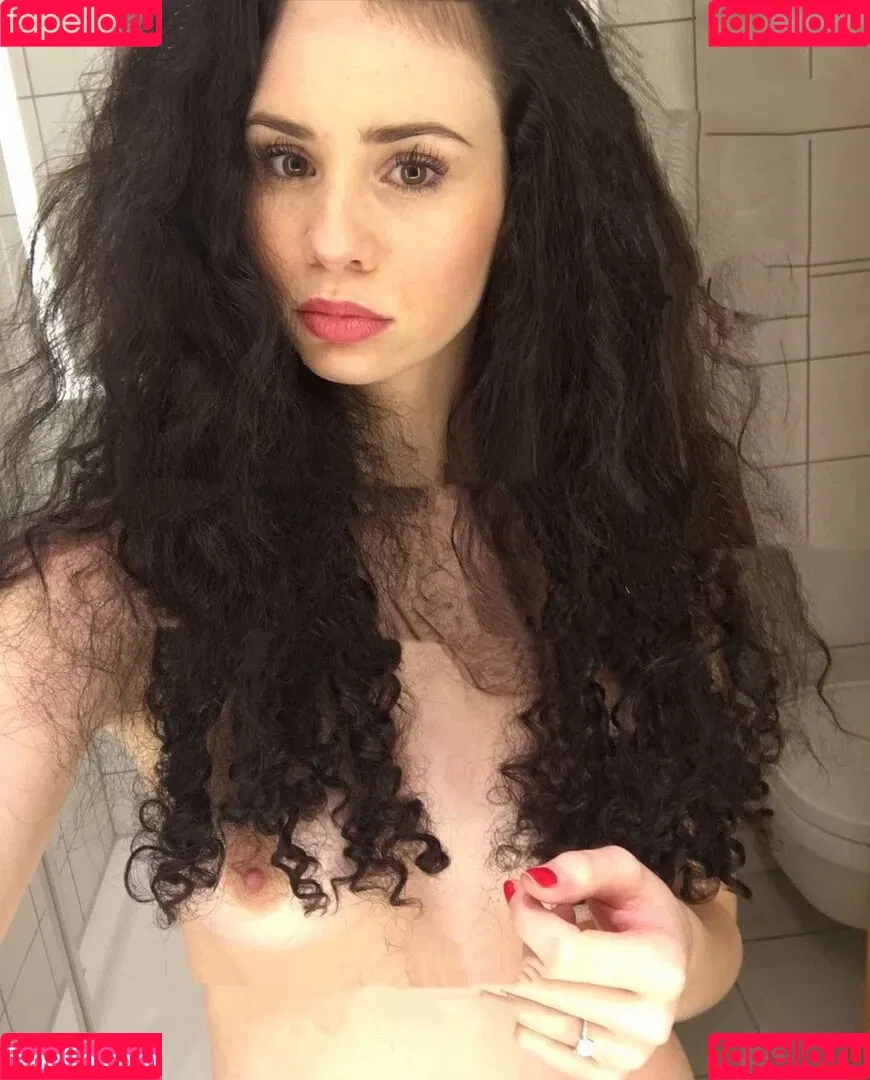 Betty Taube Onlyfans Photo Gallery 