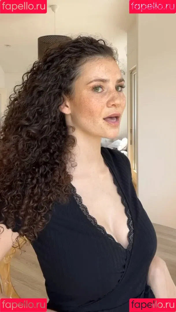 Betty Taube Onlyfans Photo Gallery 