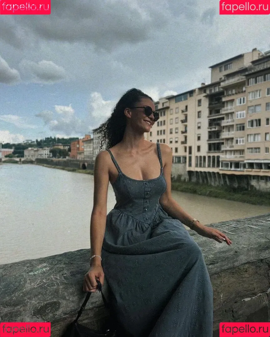 Betty Taube Onlyfans Photo Gallery 