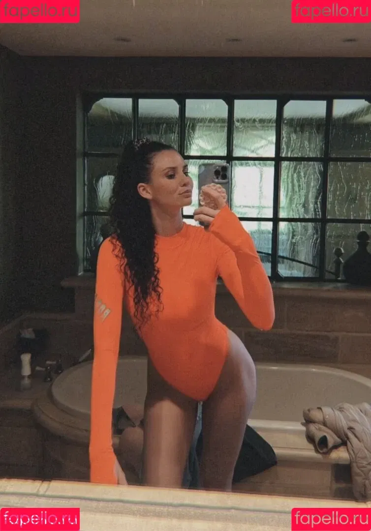 Betty Taube Onlyfans Photo Gallery 