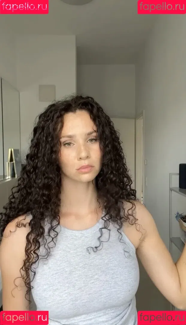 Betty Taube Onlyfans Photo Gallery 