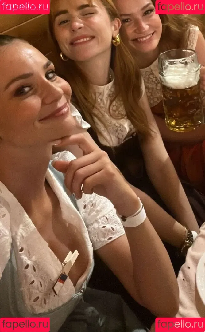 Betty Taube Onlyfans Photo Gallery 