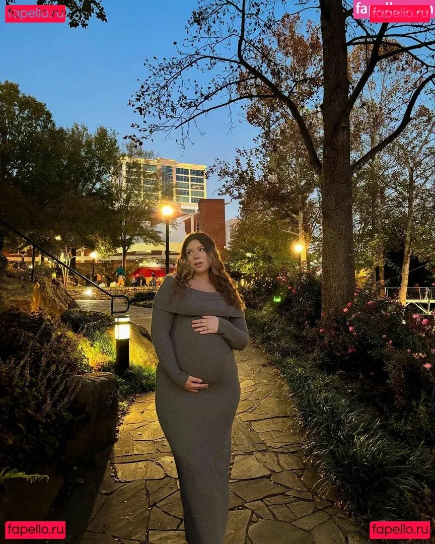 HaloHals Onlyfans Photo Gallery 