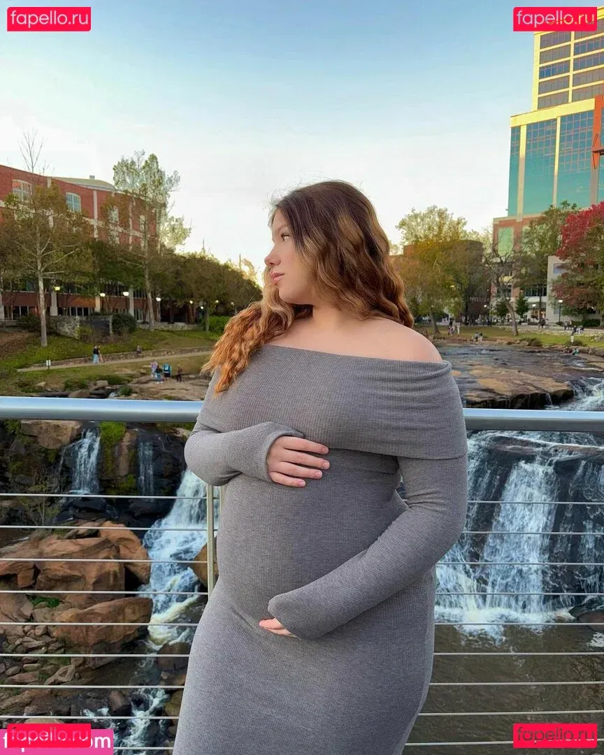 HaloHals Onlyfans Photo Gallery 