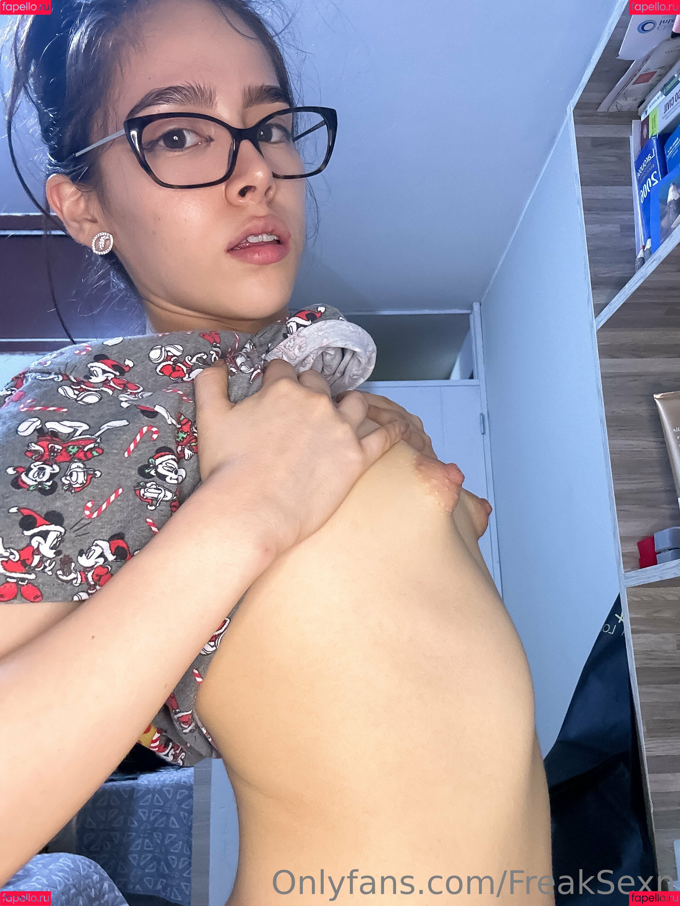 HaloHals Onlyfans Photo Gallery 