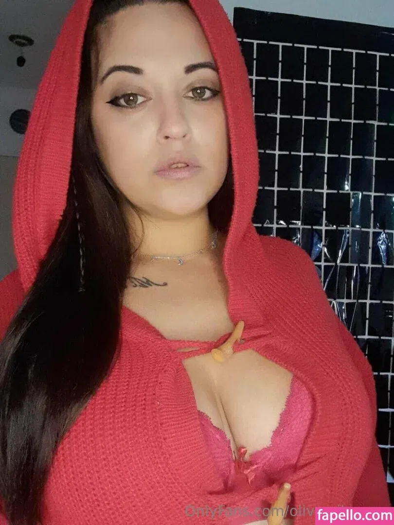 olive.oilypepe Onlyfans Photo Gallery 