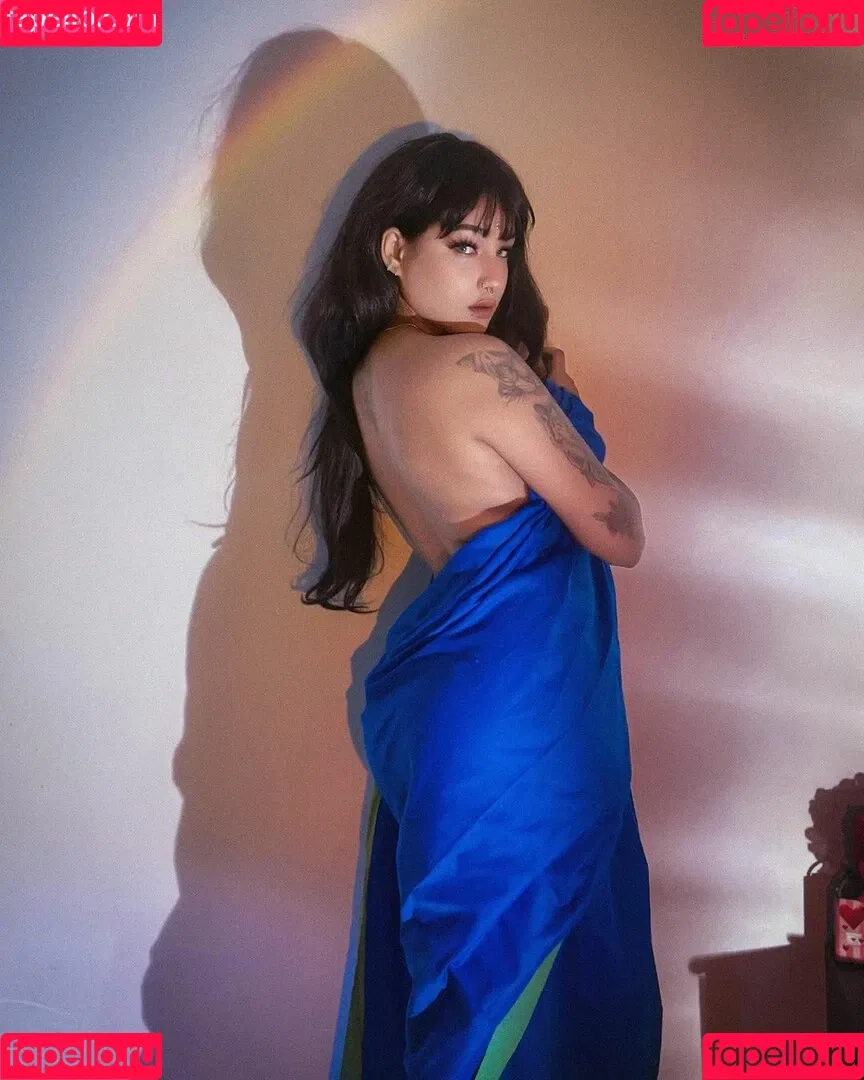 Dilnoor Sarna Onlyfans Photo Gallery 
