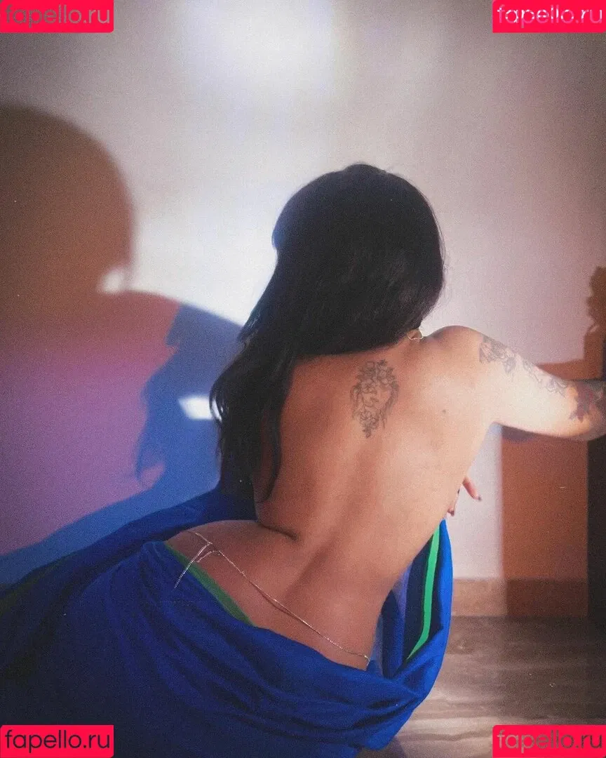 Dilnoor Sarna Onlyfans Photo Gallery 