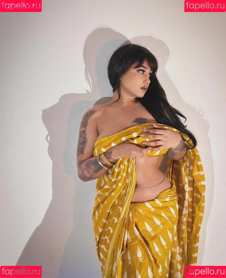 Dilnoor Sarna Onlyfans Photo Gallery 