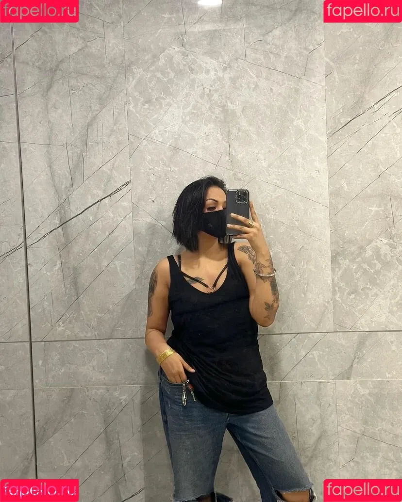 Dilnoor Sarna Onlyfans Photo Gallery 