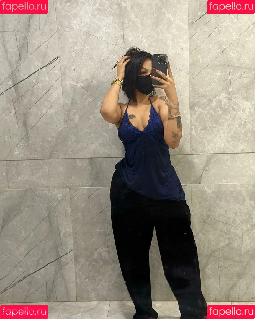 Dilnoor Sarna Onlyfans Photo Gallery 
