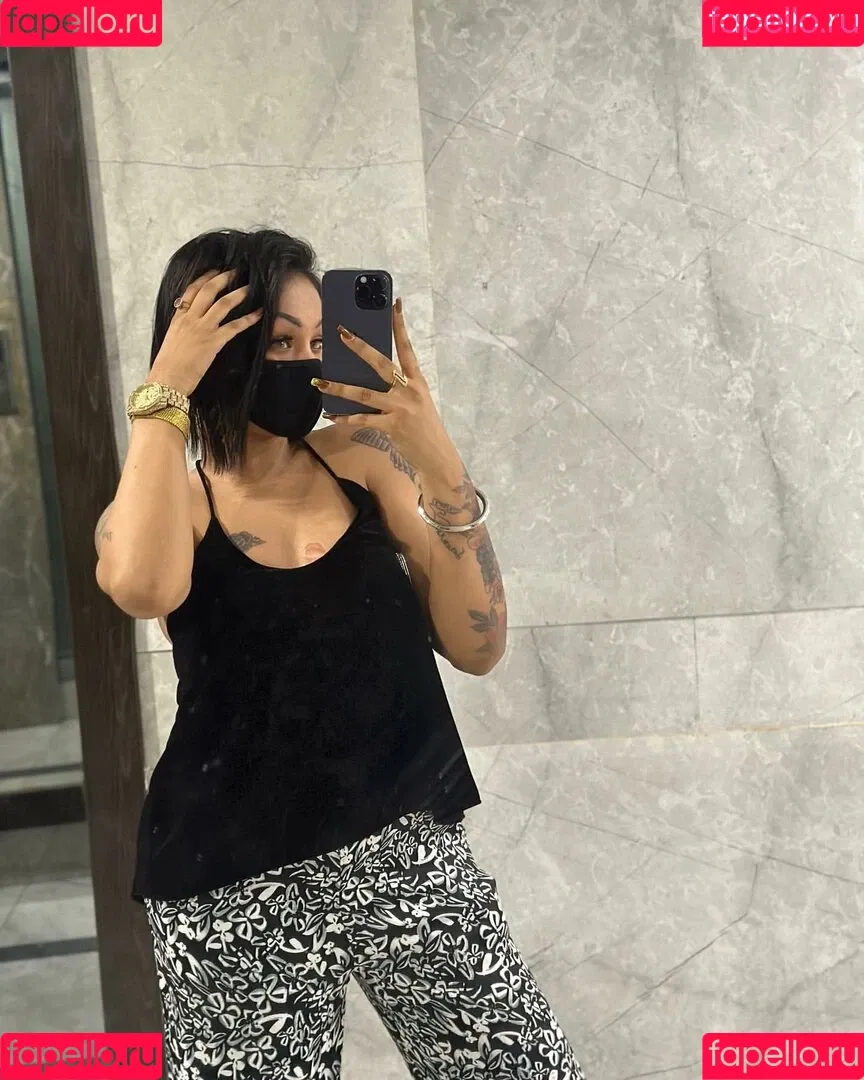 Dilnoor Sarna Onlyfans Photo Gallery 