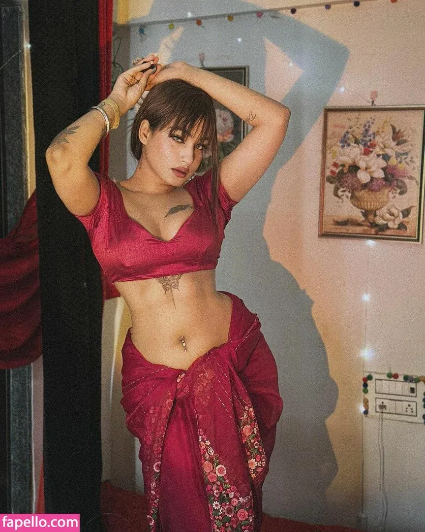 Dilnoor Sarna Onlyfans Photo Gallery 