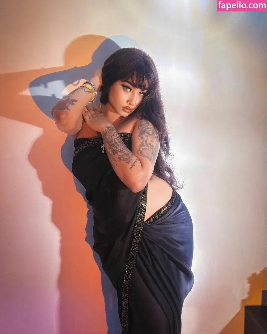 Dilnoor Sarna Onlyfans Photo Gallery 