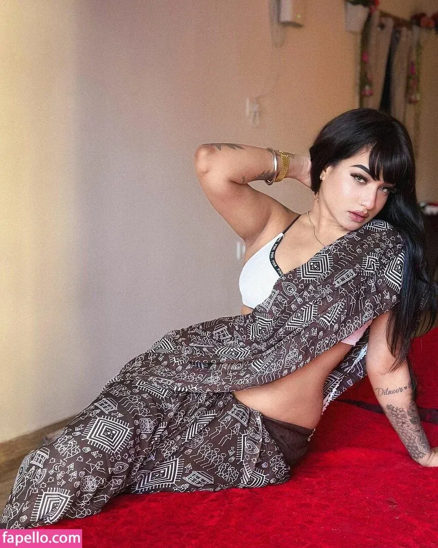 Dilnoor Sarna Onlyfans Photo Gallery 