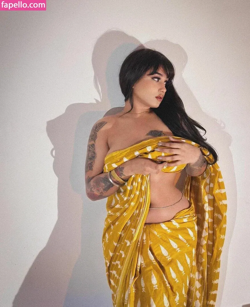 Dilnoor Sarna Onlyfans Photo Gallery 