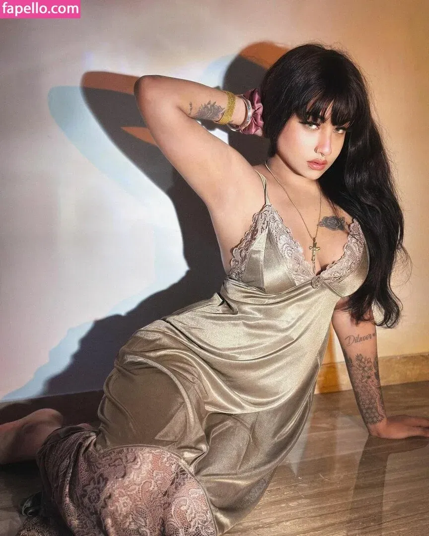 Dilnoor Sarna Onlyfans Photo Gallery 