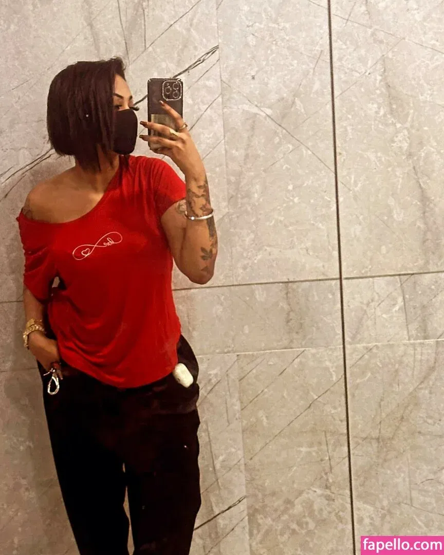 Dilnoor Sarna Onlyfans Photo Gallery 