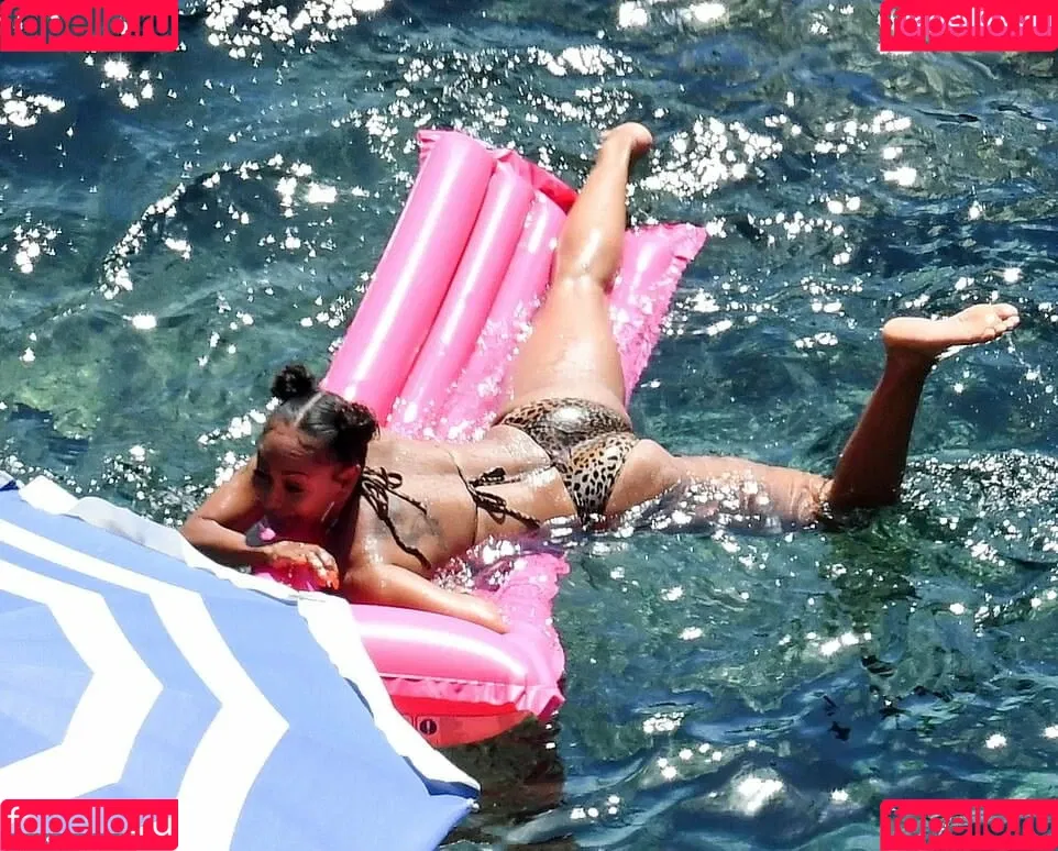 Melanie Brown Onlyfans Photo Gallery 