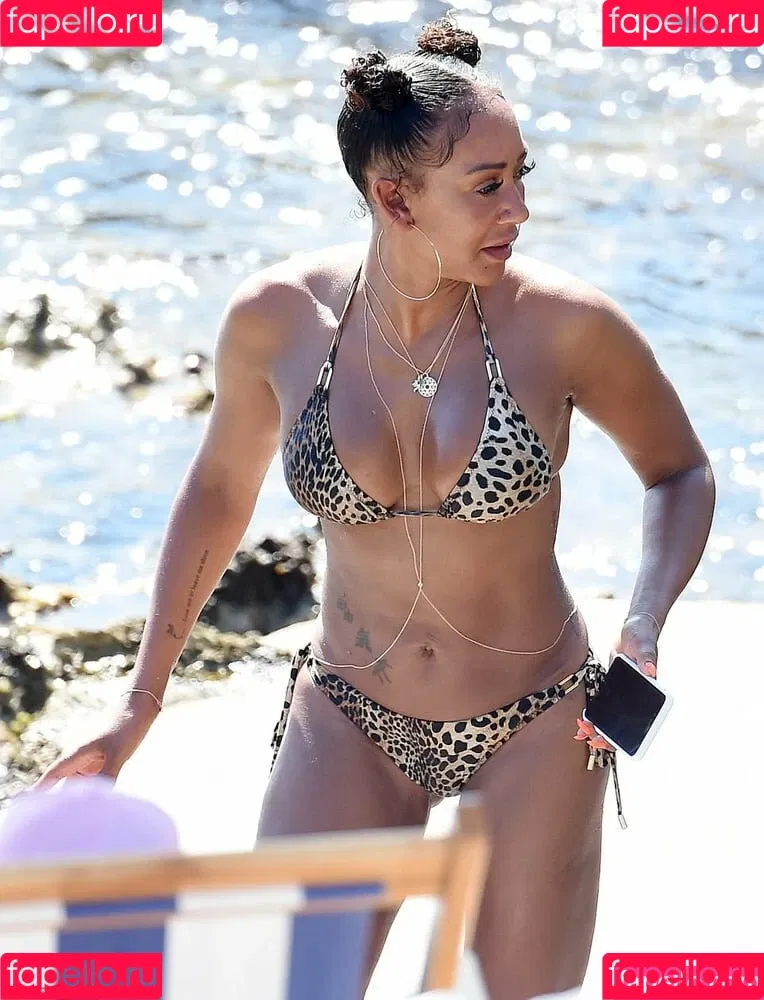 Melanie Brown Onlyfans Photo Gallery 