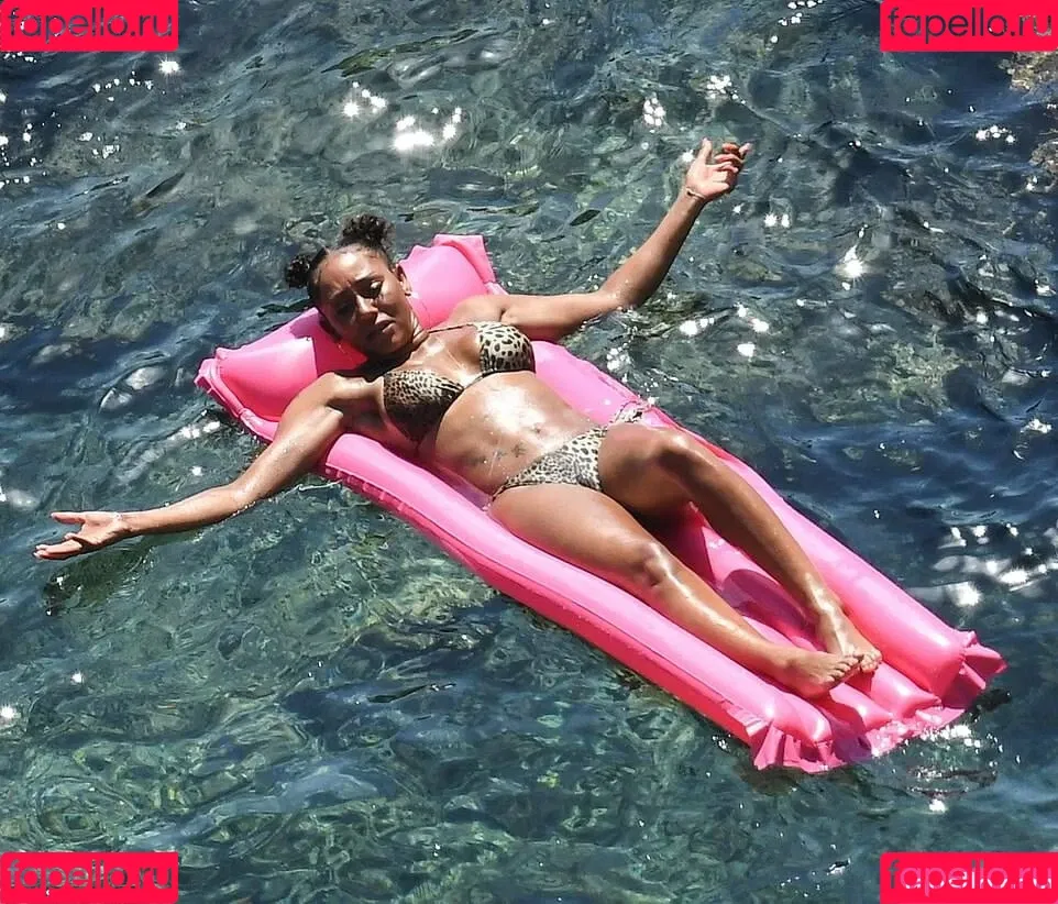 Melanie Brown Onlyfans Photo Gallery 