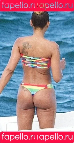Melanie Brown Onlyfans Photo Gallery 