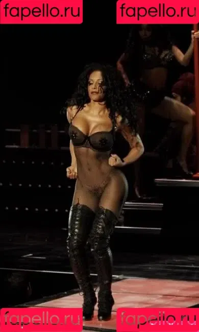 Melanie Brown Onlyfans Photo Gallery 