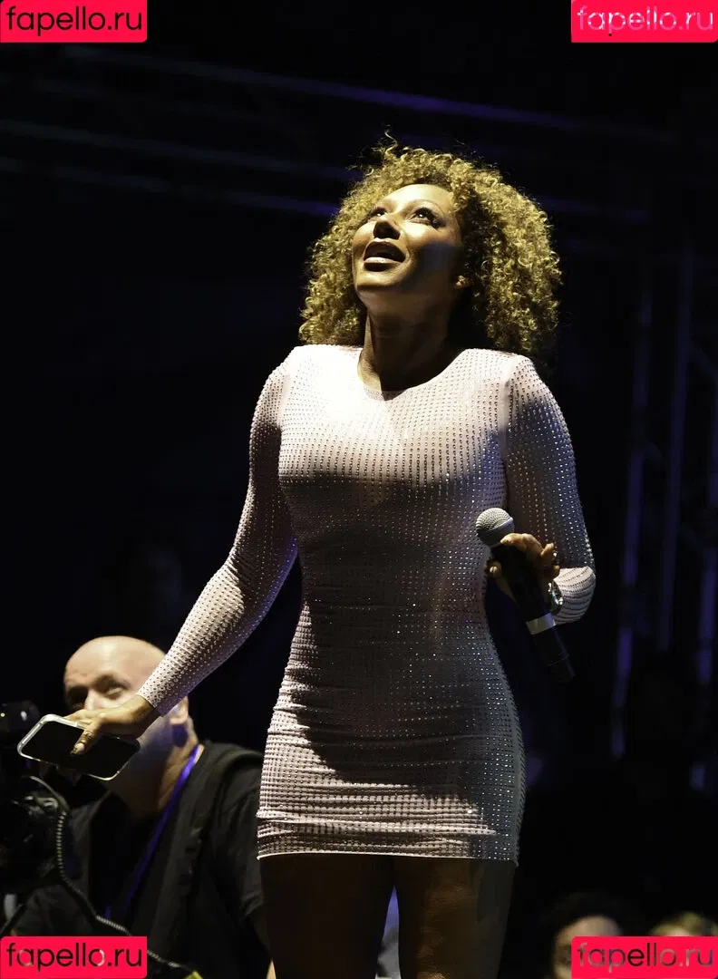Melanie Brown Onlyfans Photo Gallery 