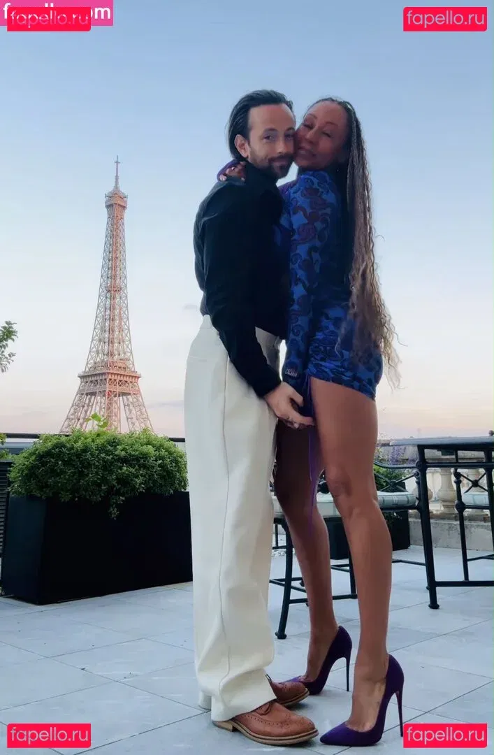 Melanie Brown Onlyfans Photo Gallery 