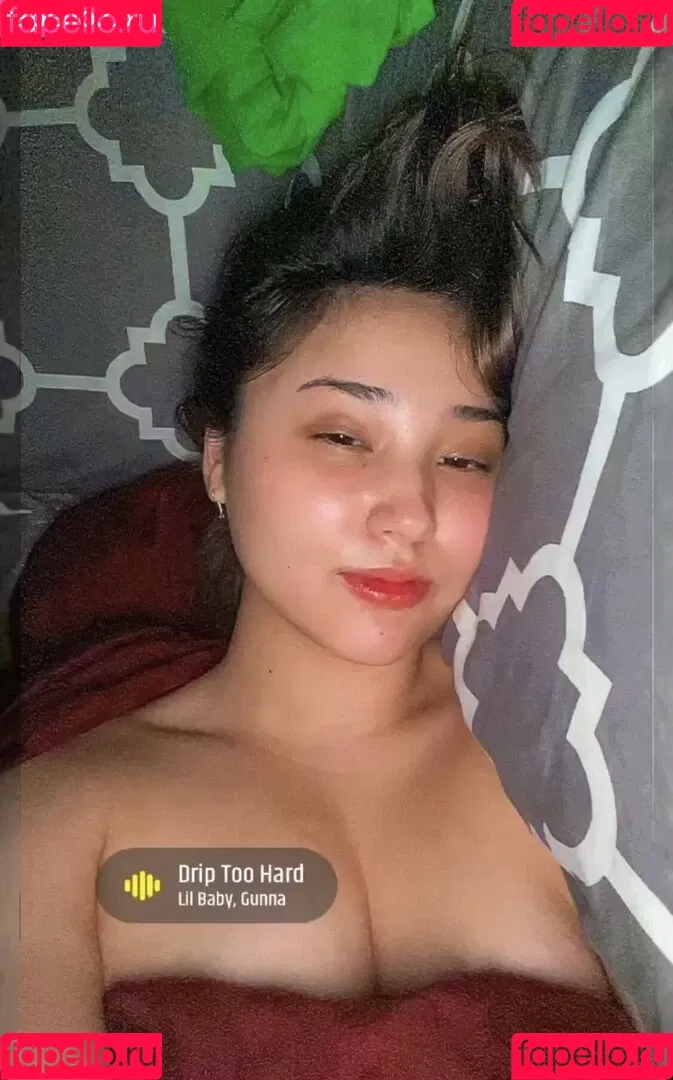 yvonnemoonie Onlyfans Photo Gallery 