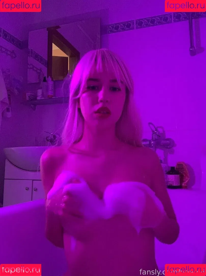 noemii Onlyfans Photo Gallery 