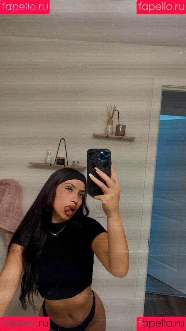 Melissa Estrella Onlyfans Photo Gallery 