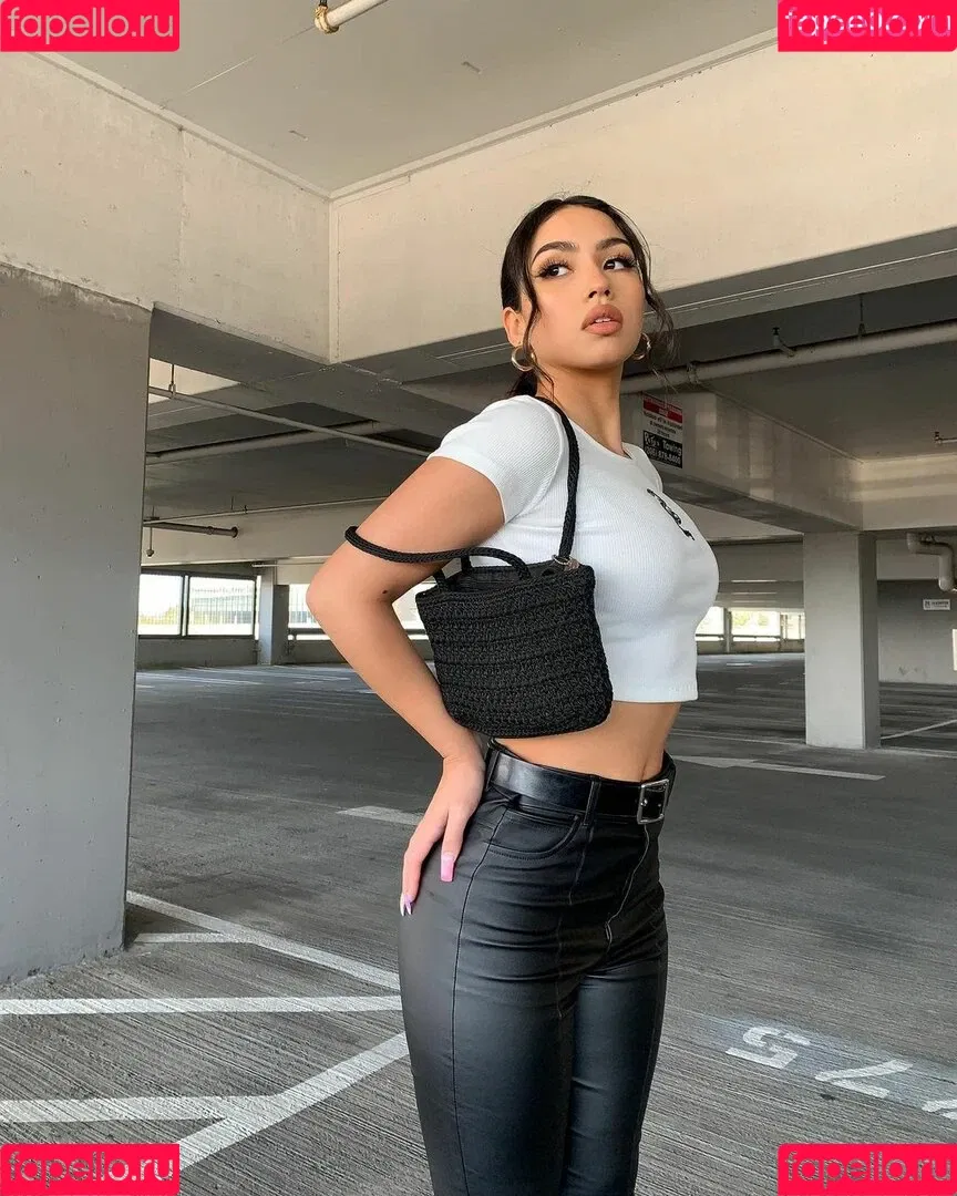 Melissa Estrella Onlyfans Photo Gallery 