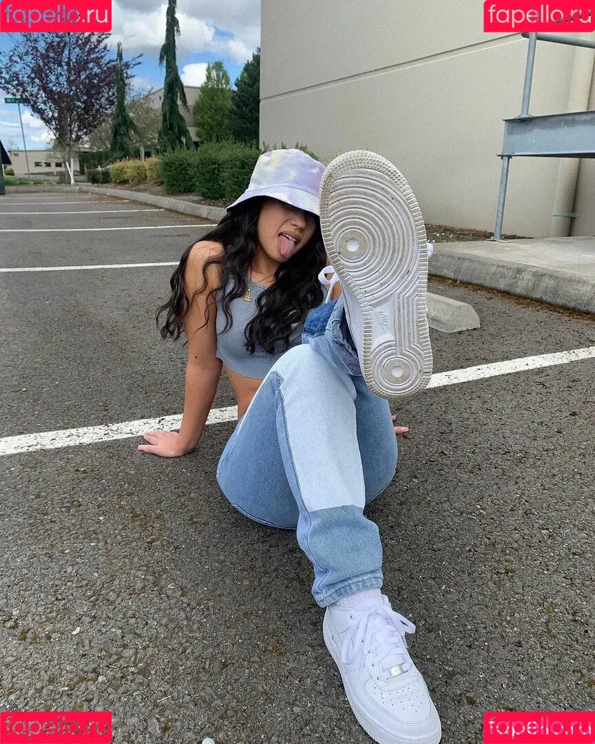 Melissa Estrella Onlyfans Photo Gallery 