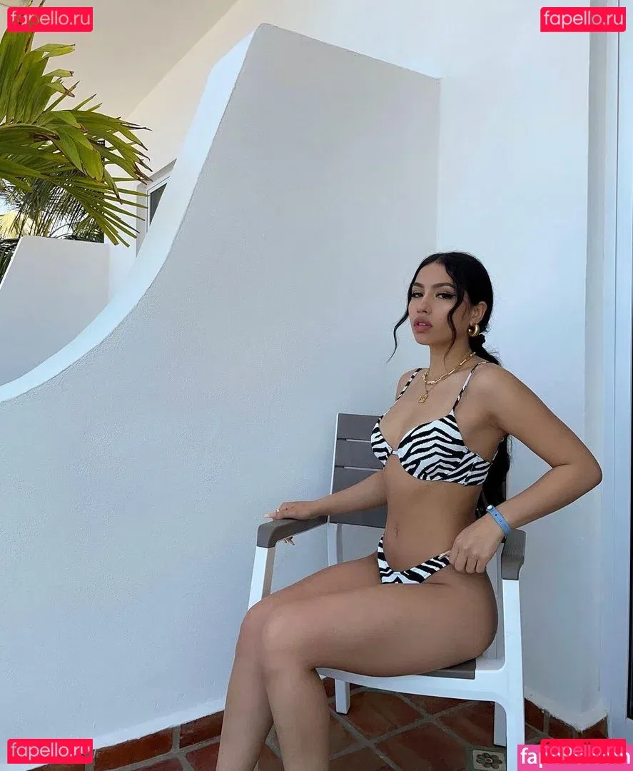 Melissa Estrella Onlyfans Photo Gallery 