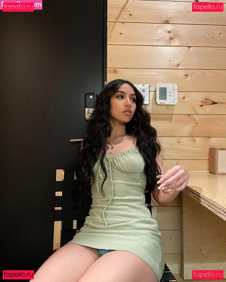 Melissa Estrella Onlyfans Photo Gallery 