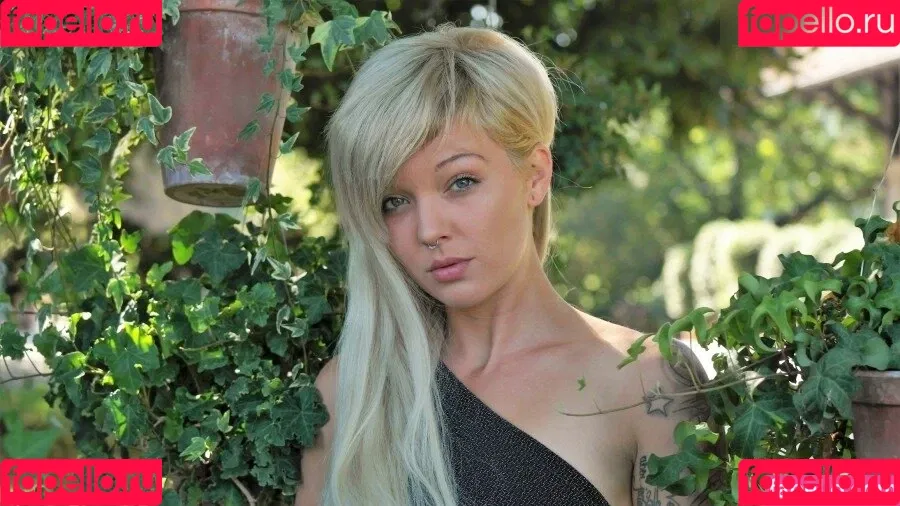Delicious Lina Onlyfans Photo Gallery 