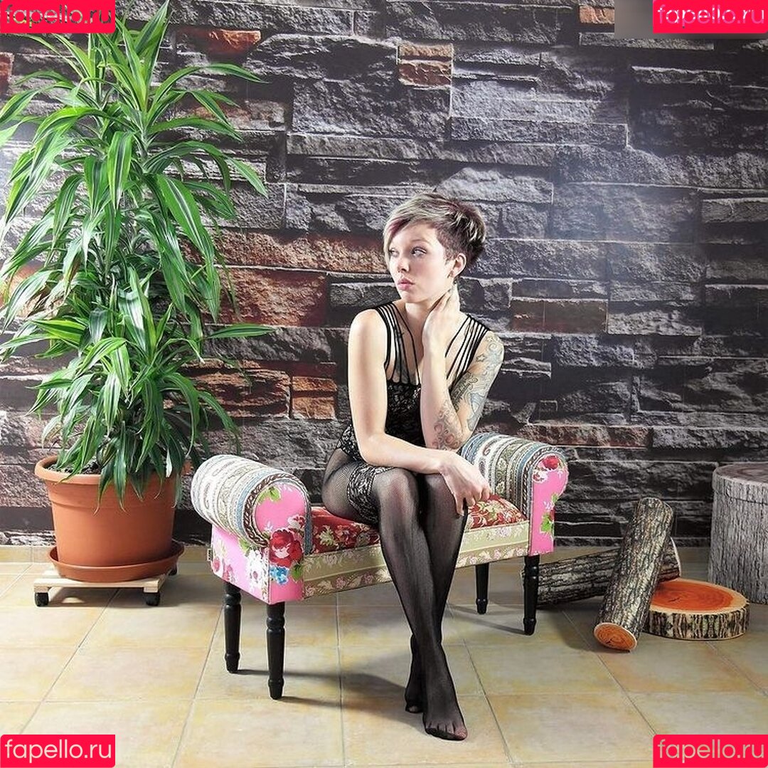 Delicious Lina Onlyfans Photo Gallery 