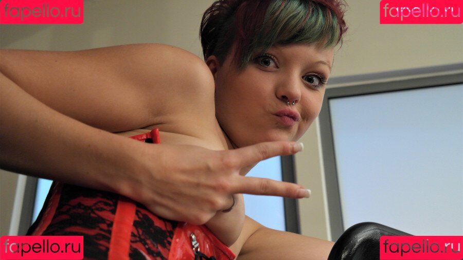 Delicious Lina Onlyfans Photo Gallery 