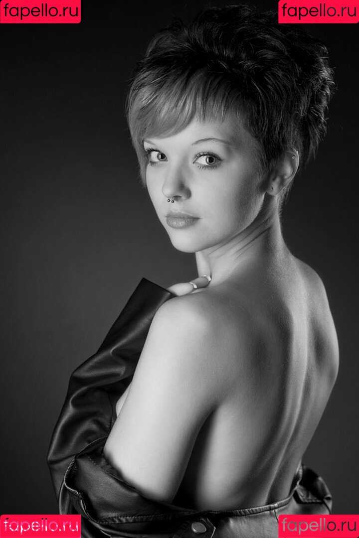 Delicious Lina Onlyfans Photo Gallery 