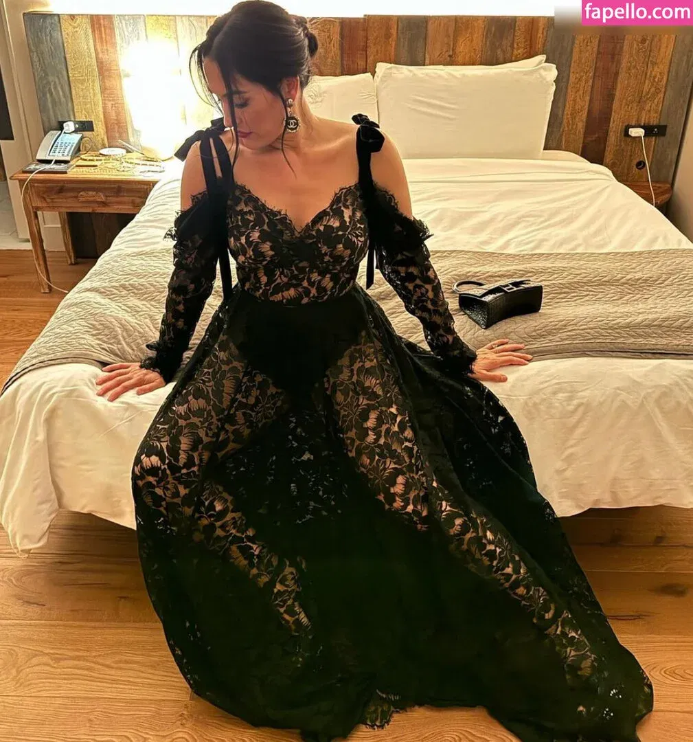 ne_cpl Onlyfans Photo Gallery 