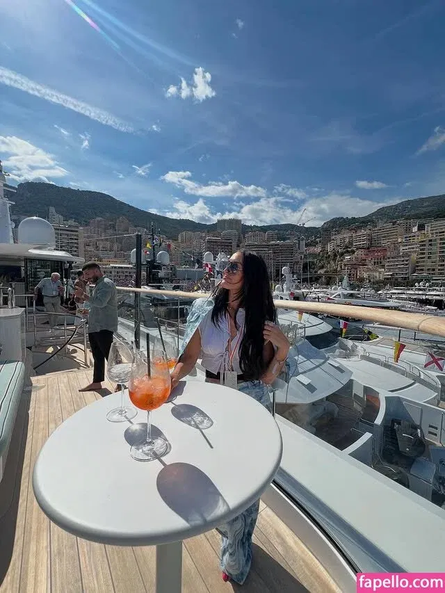 ne_cpl Onlyfans Photo Gallery 