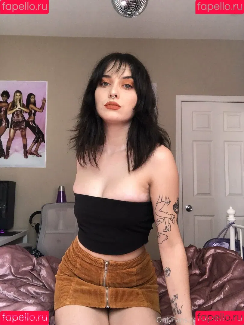 crybabykitty Onlyfans Photo Gallery 