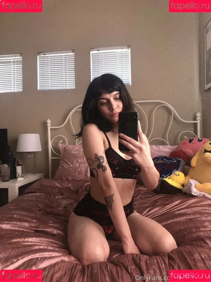 crybabykitty Onlyfans Photo Gallery 