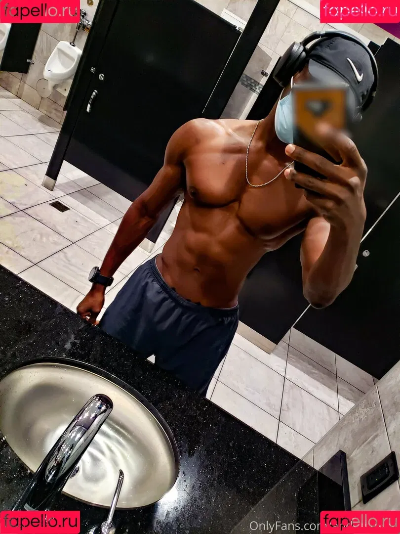 andreshenri Onlyfans Photo Gallery 